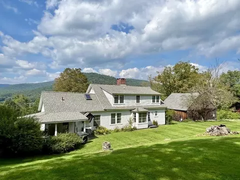 11 Rand Rd, Buckland, MA 01338