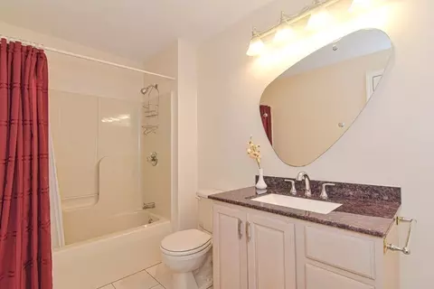 4 Valente Dr, Worcester, MA 01604 photo 11
