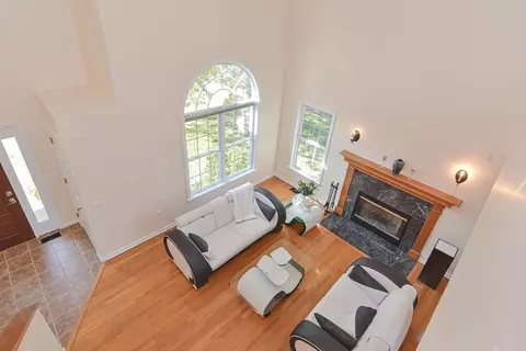 4 Valente Dr, Worcester, MA 01604 photo 16