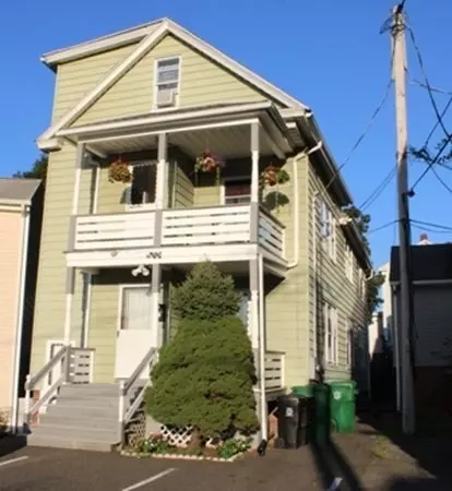 8 Canal St, Chicopee, MA 01013