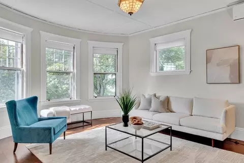 27 Stanton Rd #3, Brookline, MA 02446 photo 4