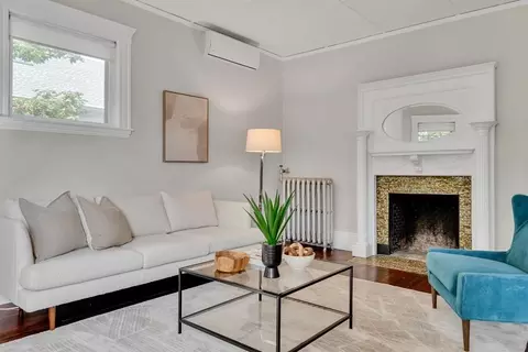 27 Stanton Rd #3, Brookline, MA 02446 photo 3