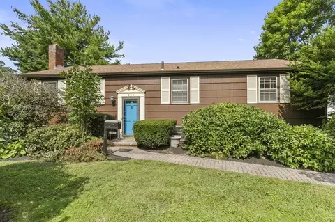202 Hale St, Beverly, MA 01915 photo 27