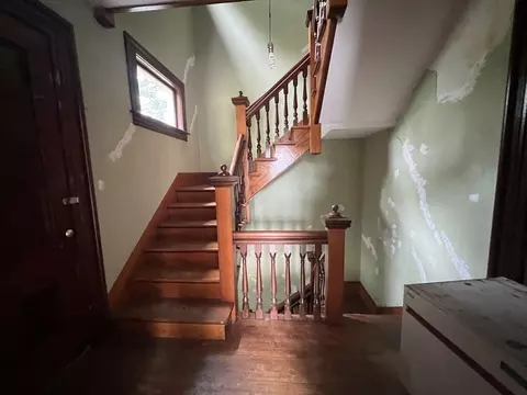 2 Stevens Rd, Worcester, MA 01603 photo 8