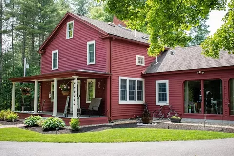 601 Main St, Dunstable, MA 01827 photo 3
