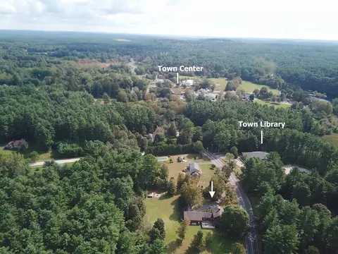 601 Main St, Dunstable, MA 01827 photo 4