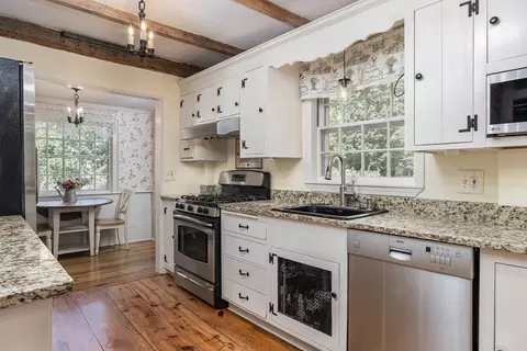 601 Main St, Dunstable, MA 01827 photo 10