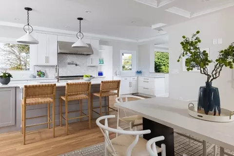 111 Jordan Rd, Brookline, MA 02446 photo 4