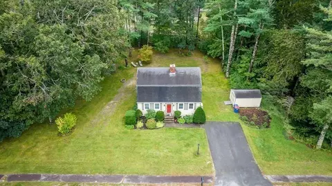 3 Open Hearth Dr, Wareham, MA 02576 photo 3