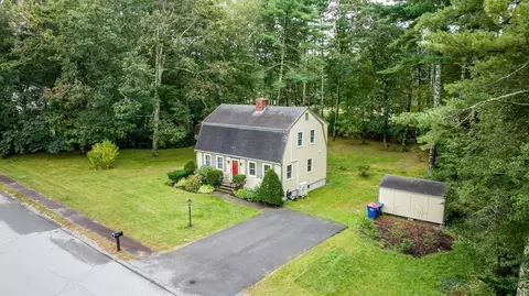 3 Open Hearth Dr, Wareham, MA 02576 photo 4