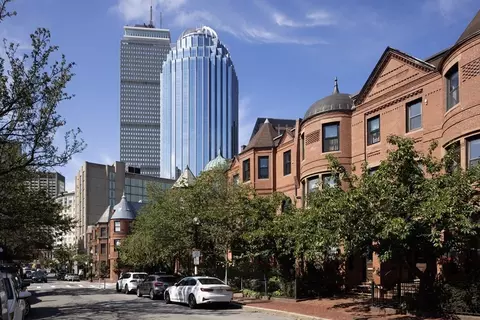 251 W Newton, Boston, MA 02116