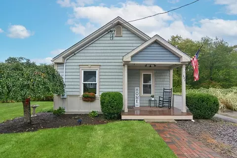 222 South St, Plainville, MA 02762
