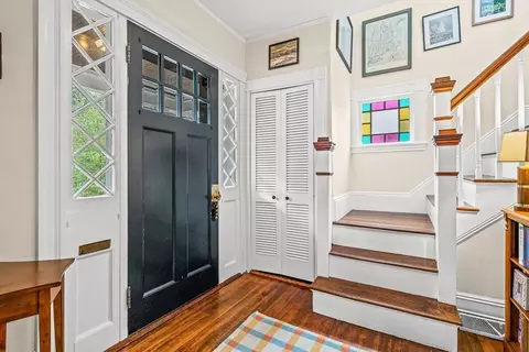 27 Bertram St, Beverly, MA 01915 photo 3