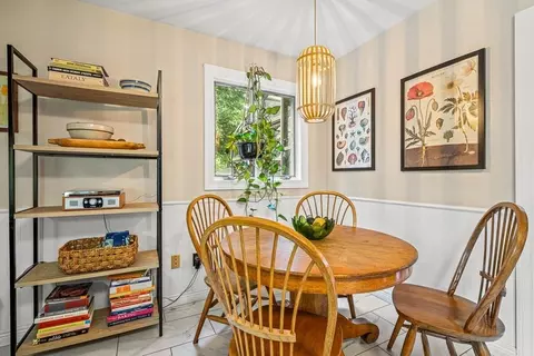 27 Bertram St, Beverly, MA 01915 photo 11