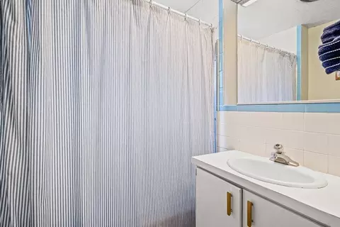 27 Bertram St, Beverly, MA 01915 photo 24