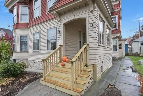 21 Beeching St #3, Worcester, MA 01602 photo 2
