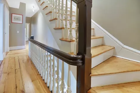 64 Temple St, Springfield, MA 01105 photo 29