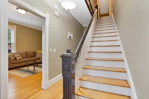 64 Temple St, Springfield, MA 01105 photo 17