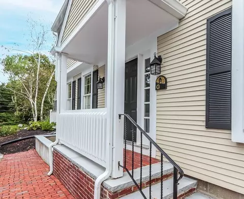 727 Main St #G2, Osterville, MA 02655