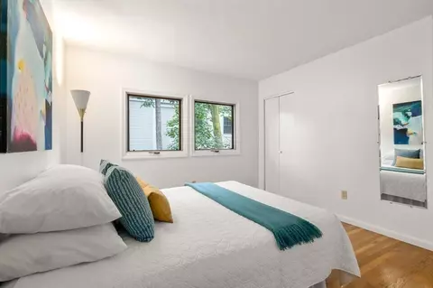 109 Centre St #B, Brookline, MA 02446 photo 8