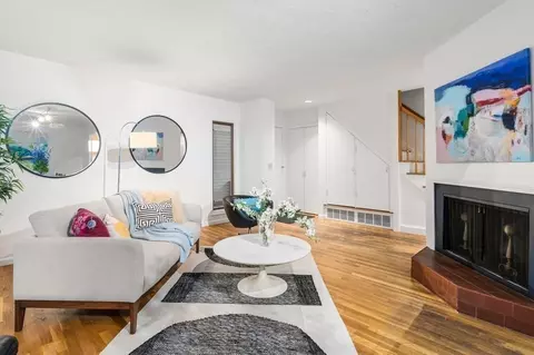109 Centre St #B, Brookline, MA 02446 photo 2