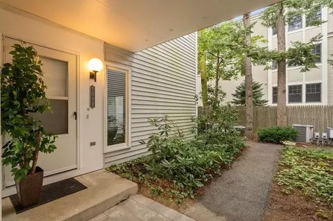 109 Centre St #B, Brookline, MA 02446 photo 16