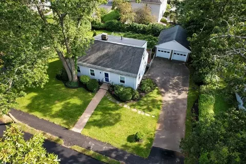 6 Melvin Rd, Natick, MA 01760