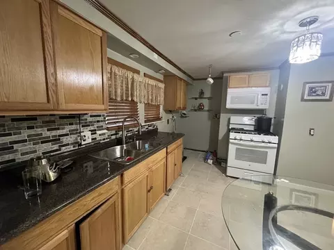 7 Upland Ave, Webster, MA 01570 photo 18