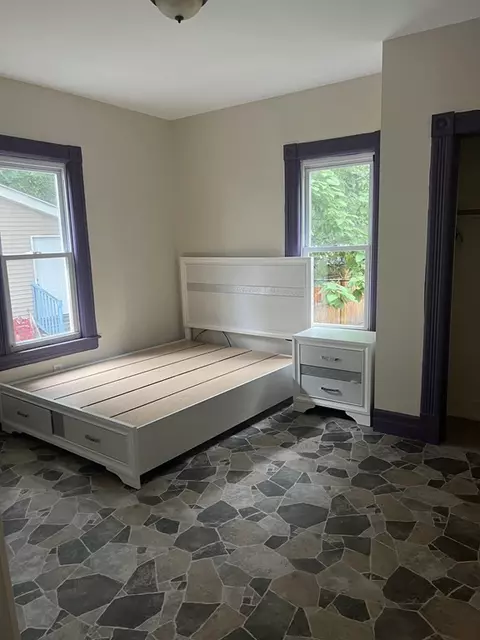 19 Brookline Ave, Springfield, MA 01107 photo 3