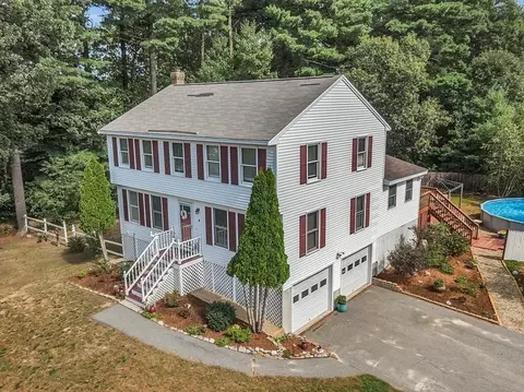 18 Judique Rd, Tewksbury, MA 01876