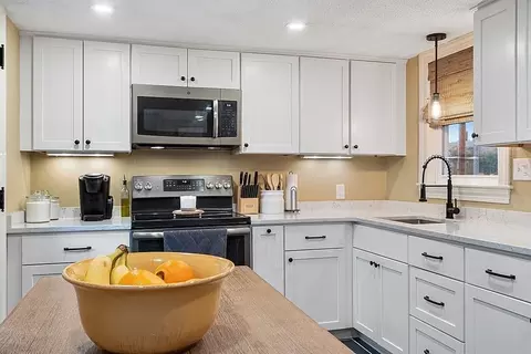 1072 Templeton Rd, Athol, MA 01331 photo 7