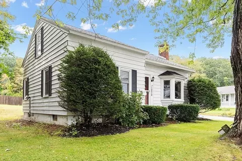 1072 Templeton Rd, Athol, MA 01331 photo 4