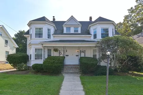 20 Willow St #20, Whitinsville, MA 01588
