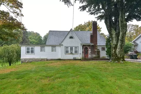 173-175 W Main St, Dudley, MA 01571 photo 2