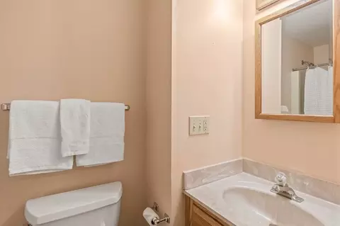 64 Eisenhower Dr, Barnstable, MA 02365 photo 19