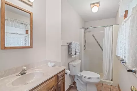 64 Eisenhower Dr, Barnstable, MA 02365 photo 23