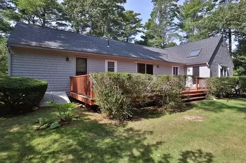 64 Eisenhower Dr, Barnstable, MA 02365 photo 36