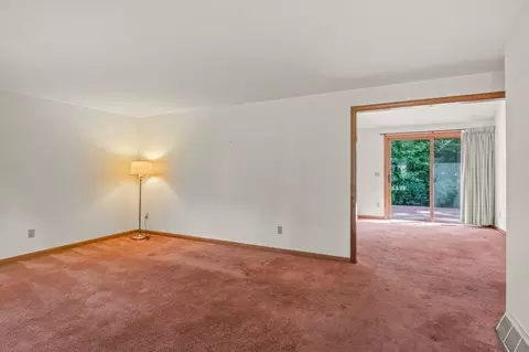64 Eisenhower Dr, Barnstable, MA 02365 photo 7