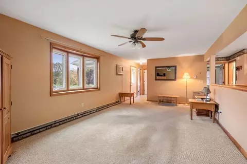 10 Duda Dr, Easthampton, MA 01027 photo 12