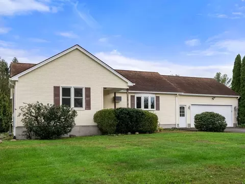 10 Duda Dr, Easthampton, MA 01027 photo 2
