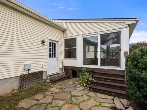 10 Duda Dr, Easthampton, MA 01027 photo 35