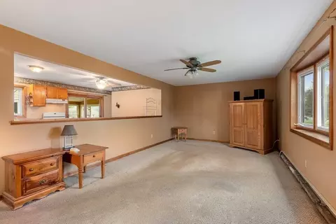 10 Duda Dr, Easthampton, MA 01027 photo 13