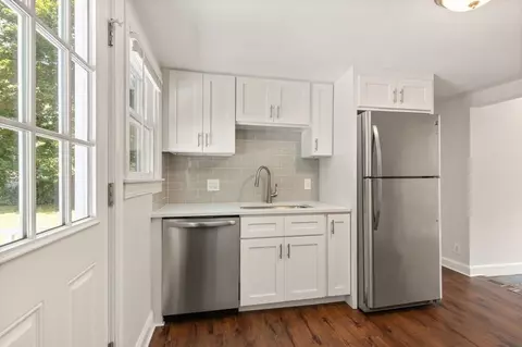 10 Suffolk Rd, Sharon, MA 02067 photo 4