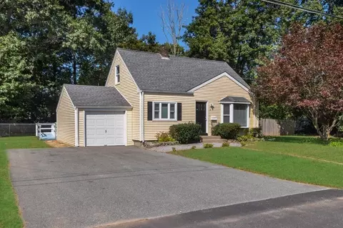 10 Suffolk Rd, Sharon, MA 02067 photo 29