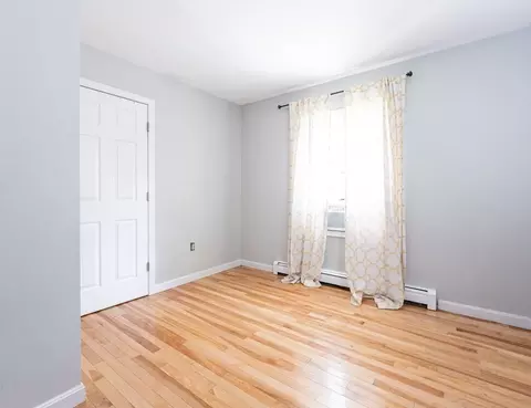 60 Holly St, Gloucester, MA 01930 photo 23