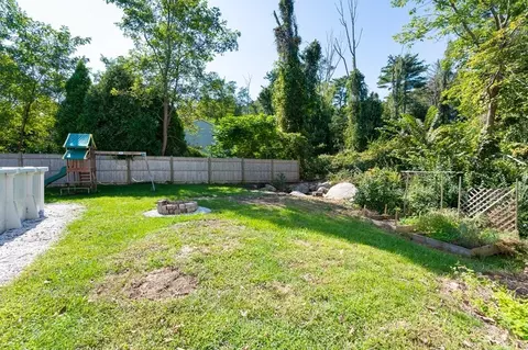 60 Holly St, Gloucester, MA 01930 photo 32