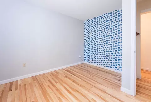 60 Holly St, Gloucester, MA 01930 photo 18