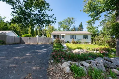 60 Holly St, Gloucester, MA 01930 photo 37
