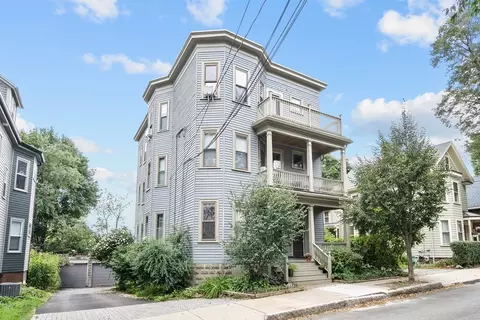 38 Oxford St #3, Somerville, MA 02143