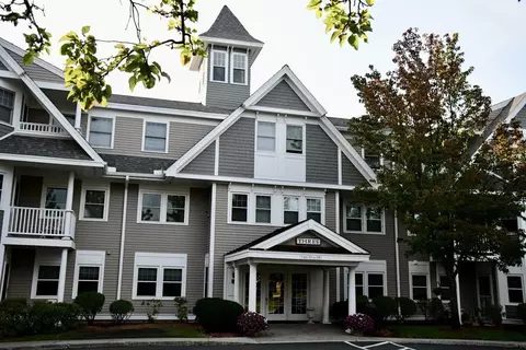 6 Technology Dr #337, Chelmsford, MA 01863
